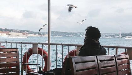 开云电竞app-快船锁死防线轻取独行侠,快船惨败独行侠51分